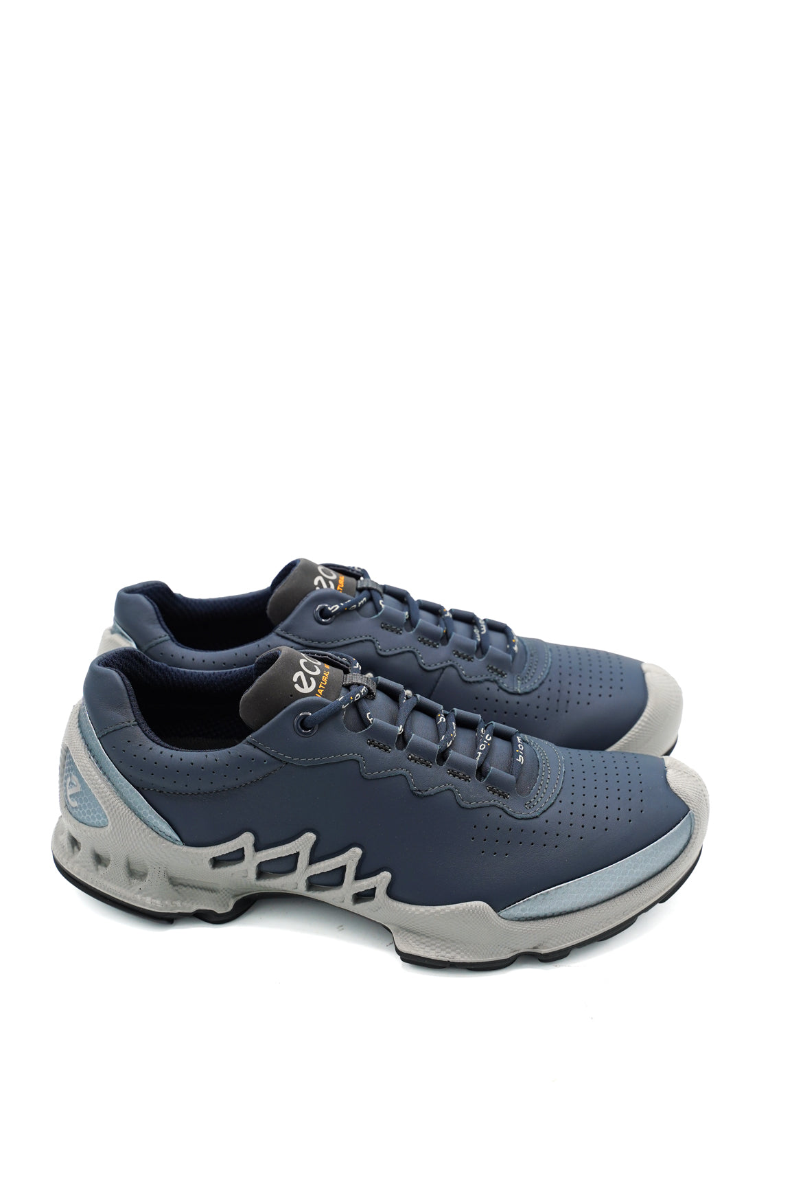 Ecco Sneakers 802874 Argento