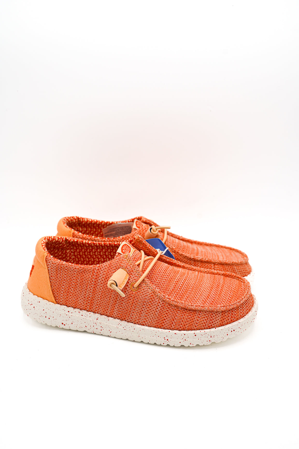 41878 HEY DUDE SNEAKERS