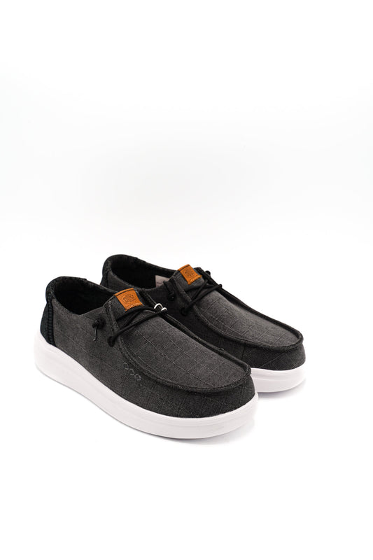 45274 HEY DUDE SNEAKERS