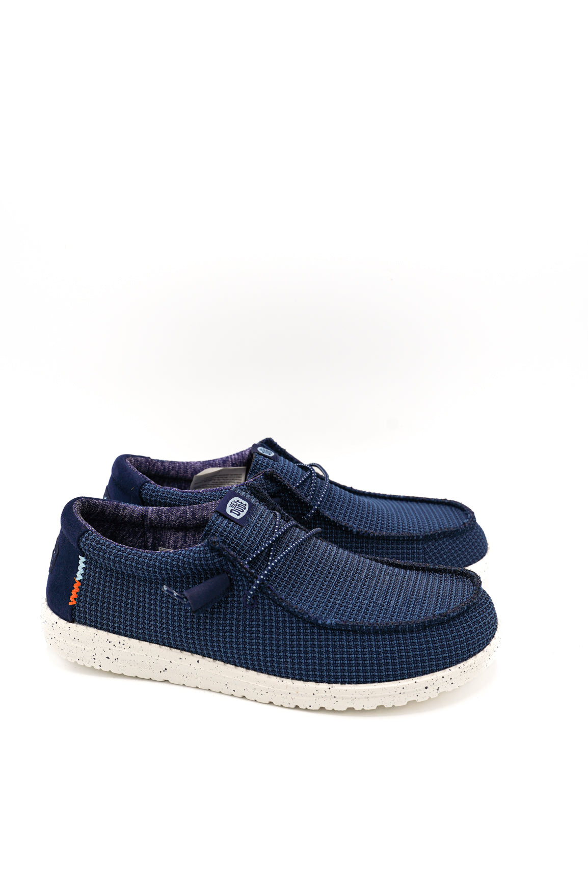 40403 HEY DUDE SNEAKERS