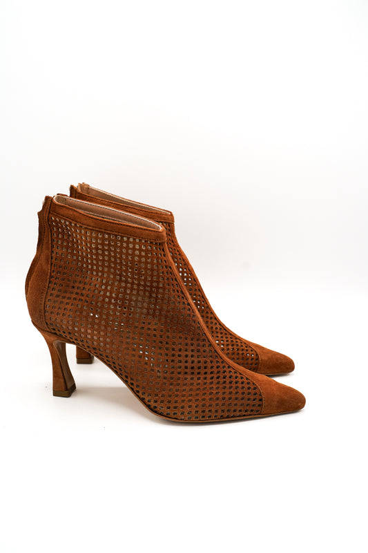 Noa A. Tronchetti Romy Cuoio