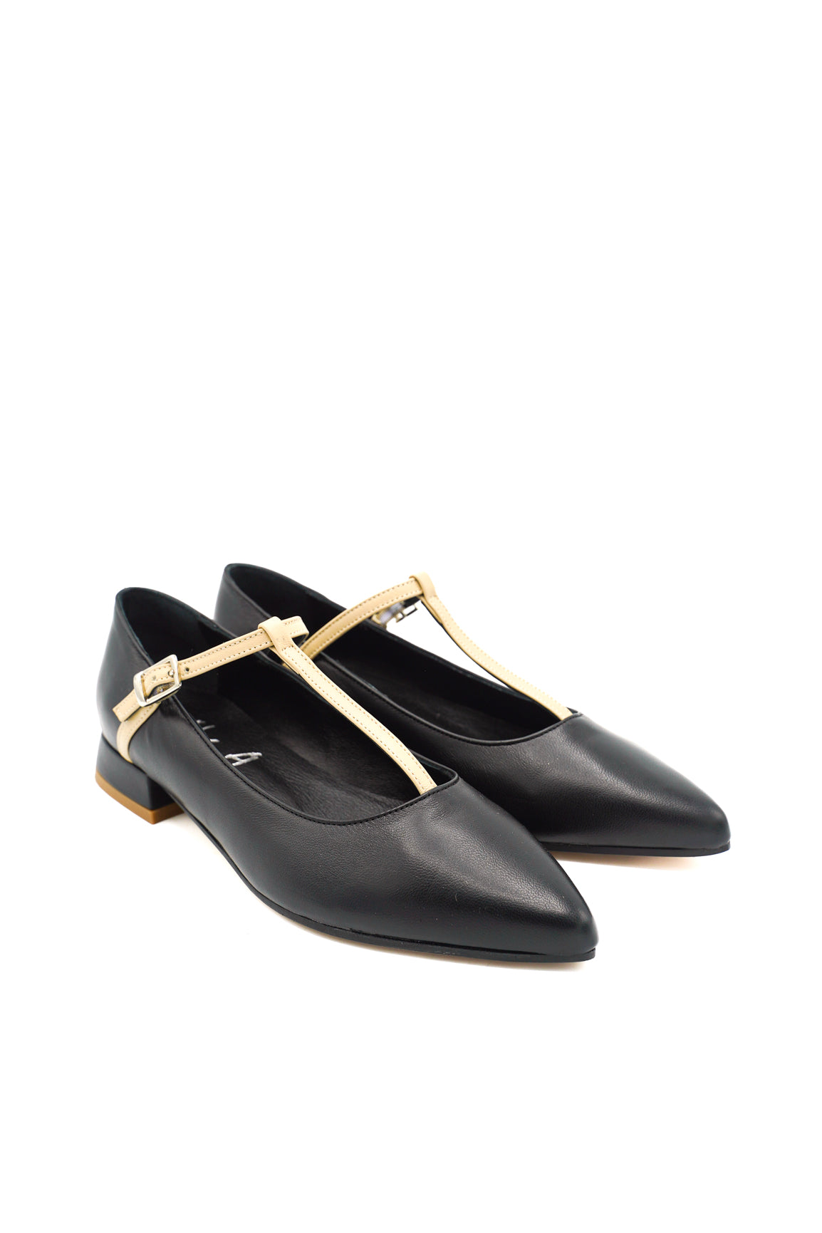 Noa A. Ballerine 7029
