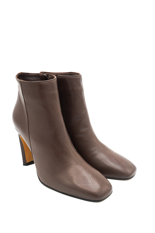 Noa A. Tronchetti 7011