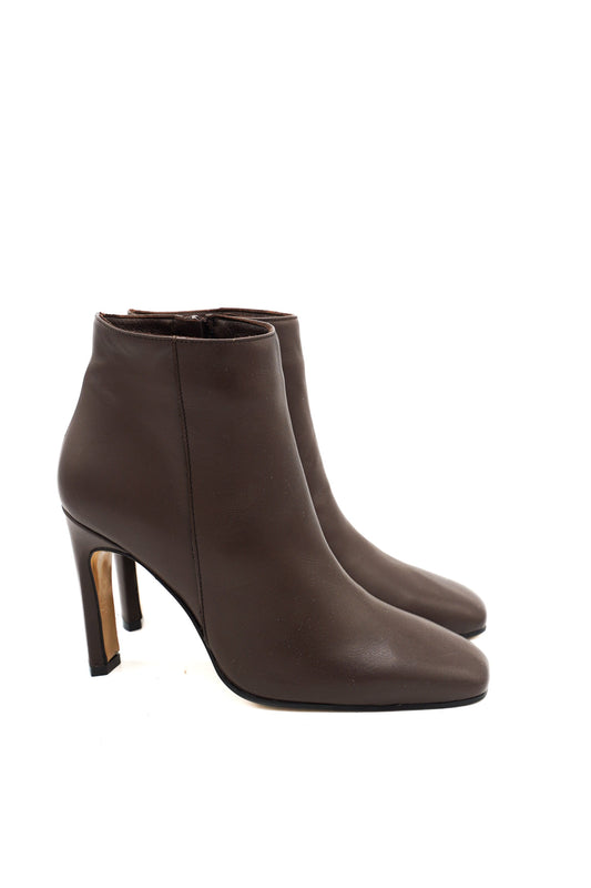 Noa A. Tronchetti 7011