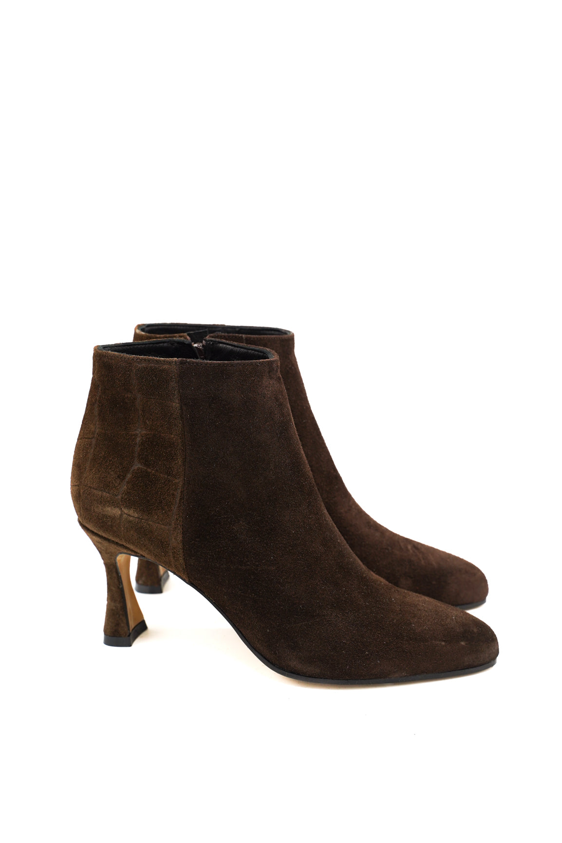 Noa A. Tronchetti 7012