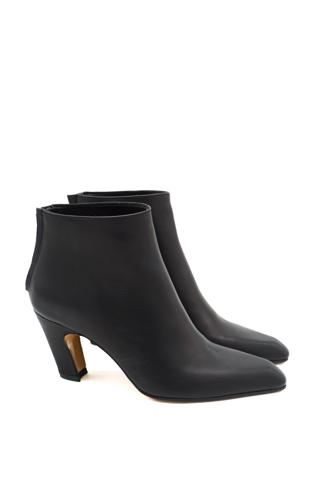Noa A. Tronchetti 7034