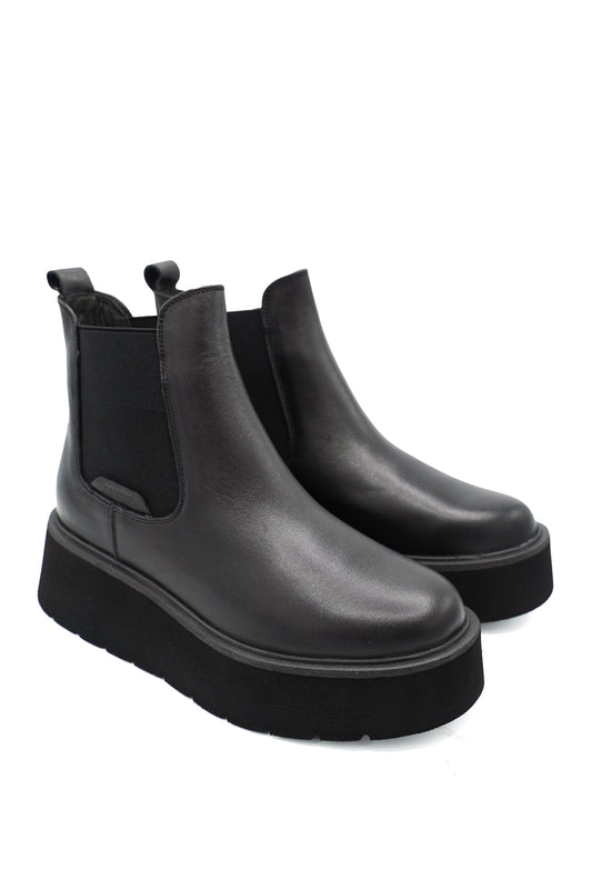 Janet & Janet Tronchetti J-1331 Black